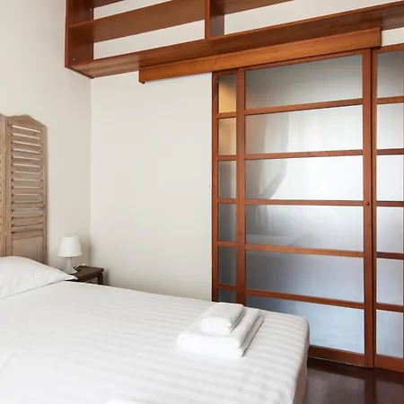 De Angeli Cozy Apartment- Youhosty-2